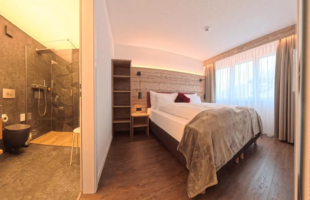 Therme 51° Hotel Physio & Spa-1